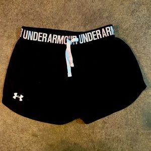 Girls Under Armour shorts